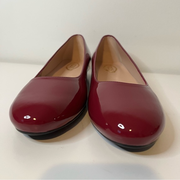 Tod's Red Patent Leather Ballet Flats size 10.5 - Picture 10 of 16